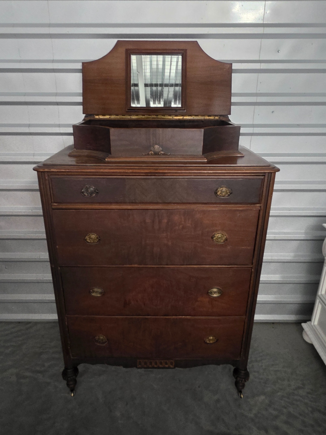 Antique Mahogany Highboy — Carved shell hardware · mirror top · original casters